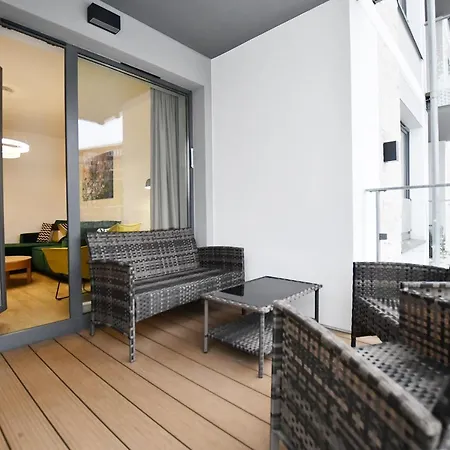 Apartment Nadmorskie Tarasy Baseny,sauny,garaz Port -navigator *