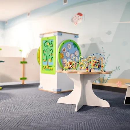 Apartment Nadmorskie Tarasy Baseny,sauny,garaz Port -navigator