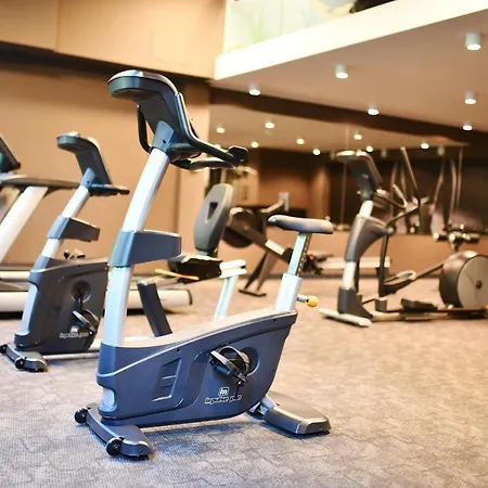 Nadmorskie Tarasy Baseny,sauny,garaz Port -navigator Apartment *